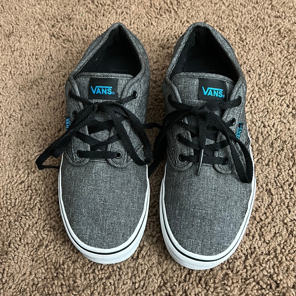 Youth Vans Off the Wall Sneaker size 7 (Big Kid)